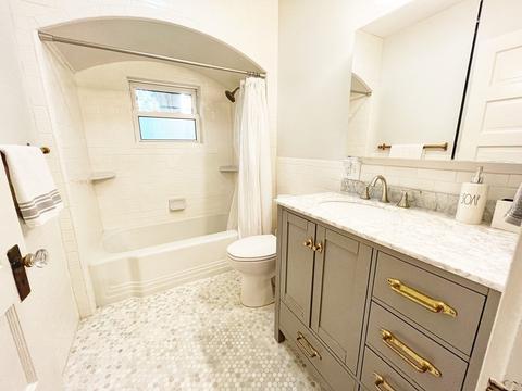 134 High St, Reading, MA 01867 photo 9