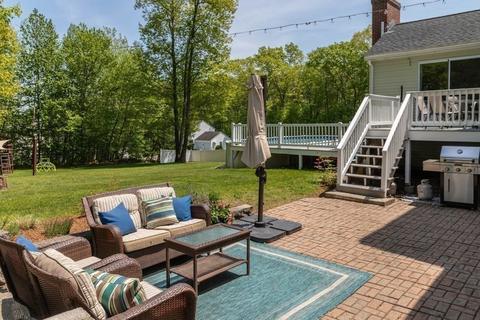 2 Ash Ln, Dudley, MA 01571 photo 24