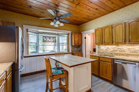 11 Circuit Ave E, Worcester, MA 01603 photo 22