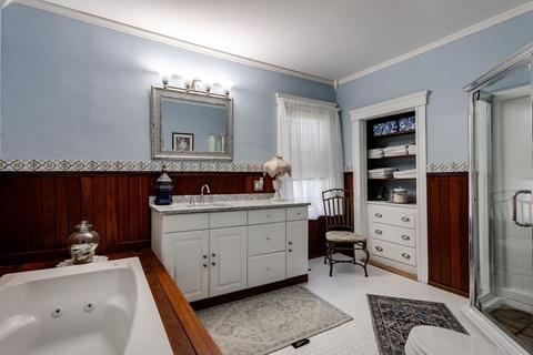11 Circuit Ave E, Worcester, MA 01603 photo 27