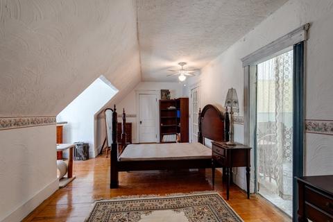 11 Circuit Ave E, Worcester, MA 01603 photo 38