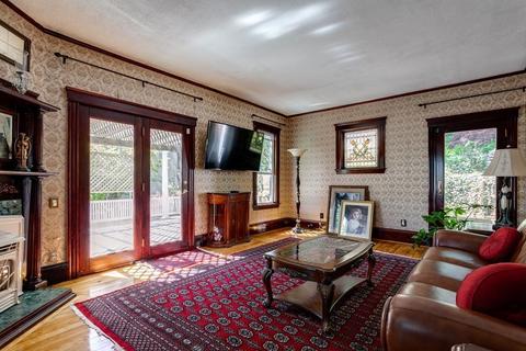 11 Circuit Ave E, Worcester, MA 01603 photo 18