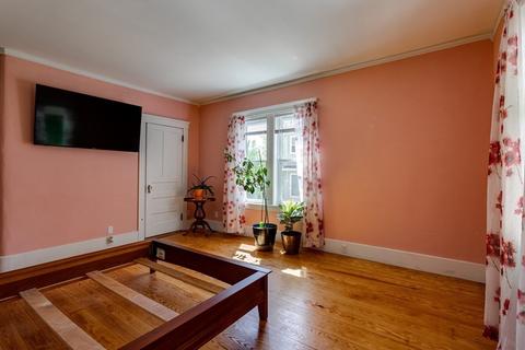 11 Circuit Ave E, Worcester, MA 01603 photo 33