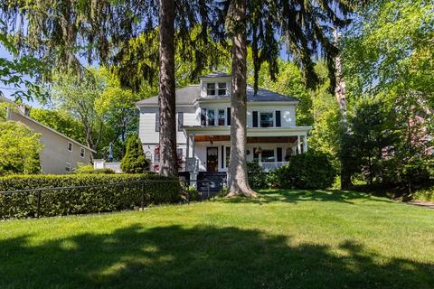 11 Circuit Ave E, Worcester, MA 01603 photo 3