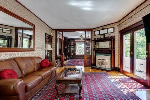 11 Circuit Ave E, Worcester, MA 01603 photo 17