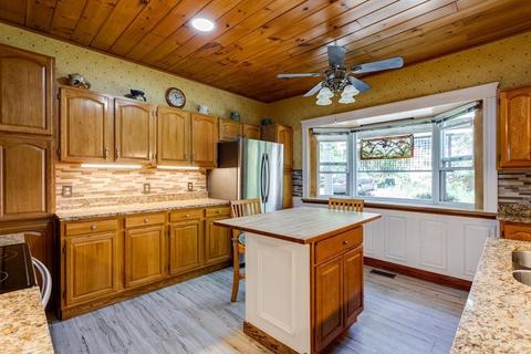 11 Circuit Ave E, Worcester, MA 01603 photo 21