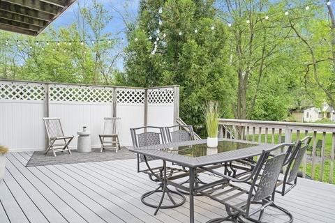 98 Walnut St, Framingham, MA 01702 photo 36