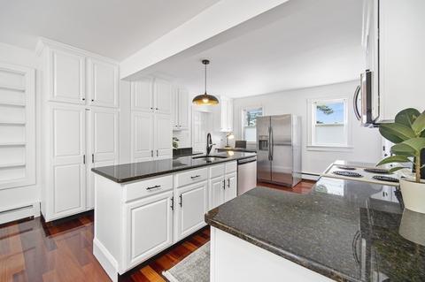 98 Walnut St, Framingham, MA 01702 photo 12