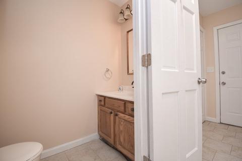 42 Stephanie Cir, Springfield, MA 01129 photo 17