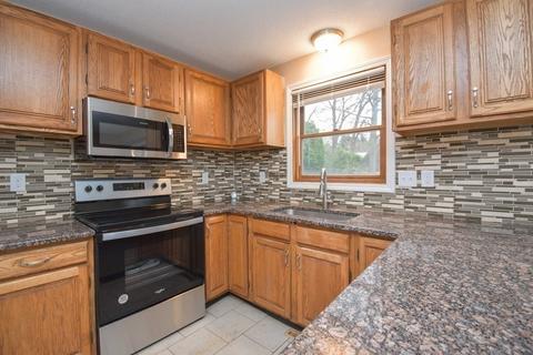 42 Stephanie Cir, Springfield, MA 01129 photo 11