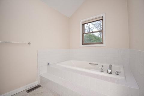 42 Stephanie Cir, Springfield, MA 01129 photo 28