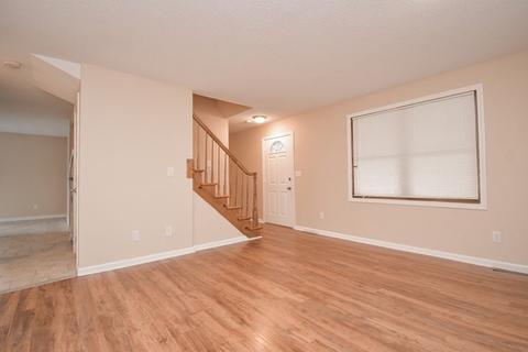 42 Stephanie Cir, Springfield, MA 01129 photo 6