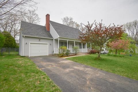 42 Stephanie Cir, Springfield, MA 01129 photo 2