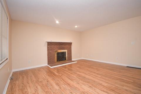 42 Stephanie Cir, Springfield, MA 01129 photo 5