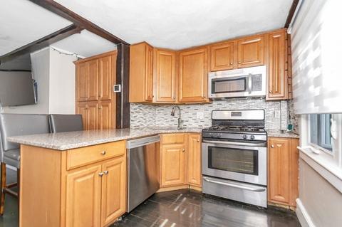77 Wakefield St #A, Reading, MA 01867 photo 5
