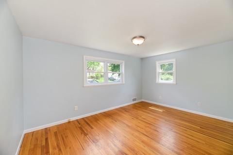 175 Edgewater Dr, Framingham, MA 01702 photo 10