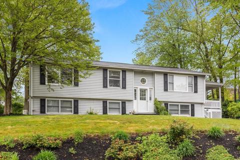 13 Maranda St, Worcester, MA 01604 photo 3