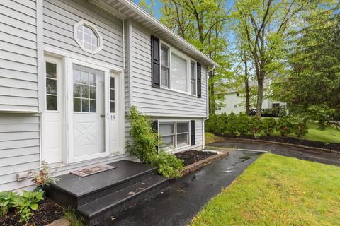 13 Maranda St, Worcester, MA 01604 photo 4