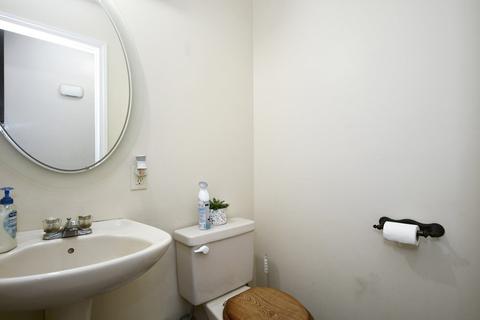 26 Creston St, Worcester, MA 01604 photo 12