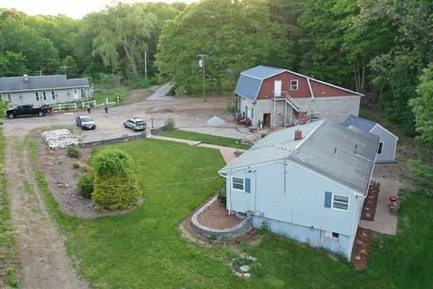 51 Redfield Rd, Worcester, MA 01603 photo 9