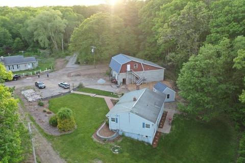 51 Redfield Rd, Worcester, MA 01603 photo 8