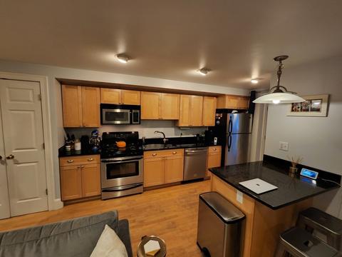72 E Brookline, Boston, MA 02118 photo 5