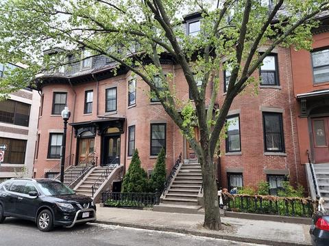 72 E Brookline, Boston, MA 02118 photo 2