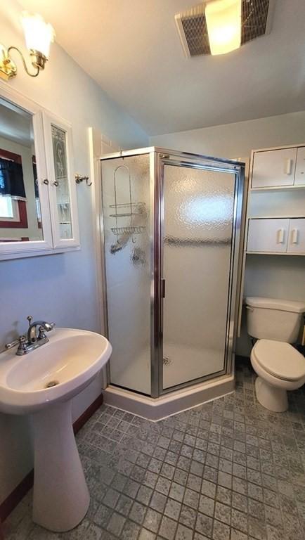 45 Ralph St, Springfield, MA 01109 photo 15