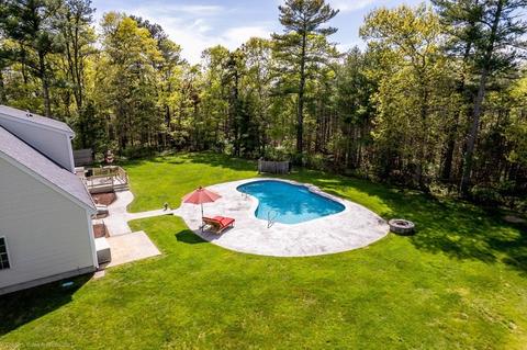 4 Maud Palmer Dr, Wareham, MA 02571 photo 6