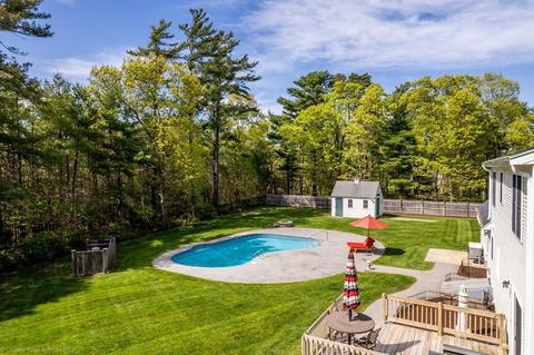 4 Maud Palmer Dr, Wareham, MA 02571 photo 8