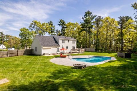 4 Maud Palmer Dr, Wareham, MA 02571 photo 11