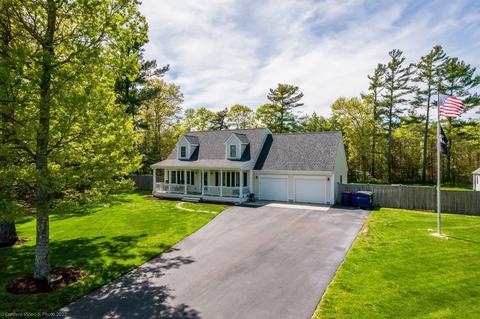 4 Maud Palmer Dr, Wareham, MA 02571 photo 1