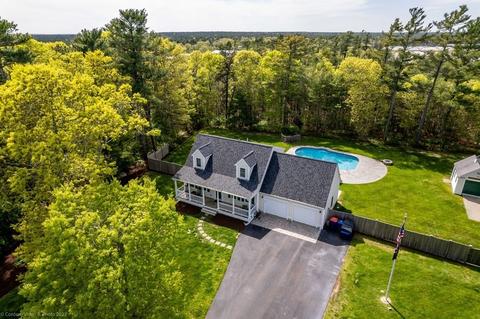4 Maud Palmer Dr, Wareham, MA 02571 photo 2