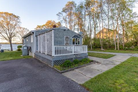 1044 Spencer St, Fall River, MA 02721 photo 2