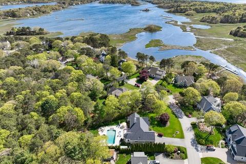 36 Bayshore Dr, Mashpee, MA 02649 photo 4