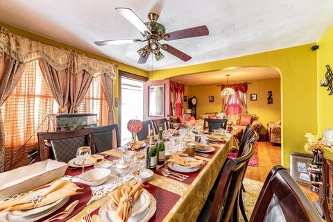 123 Wilber St, Springfield, MA 01104 photo 6