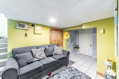 123 Wilber St, Springfield, MA 01104 photo 26