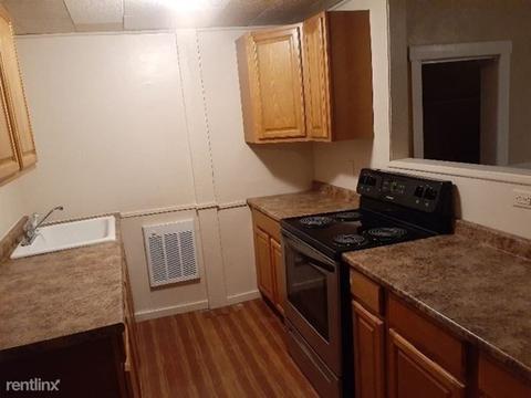 97 Pleasant St, Ware, MA 01082 photo 2