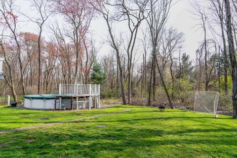 3 Hampton Ln, Andover, MA 01810 photo 4