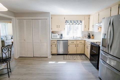 3 Hampton Ln, Andover, MA 01810 photo 10