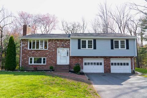 3 Hampton Ln, Andover, MA 01810 photo 1