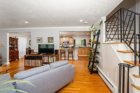 24 Zenith Dr, Worcester, MA 01602 photo 3