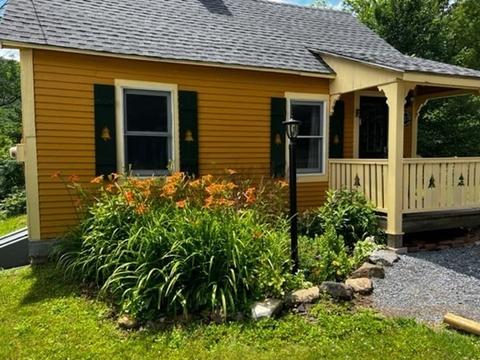 137 River Rd, Monroe, MA 01350 photo 2