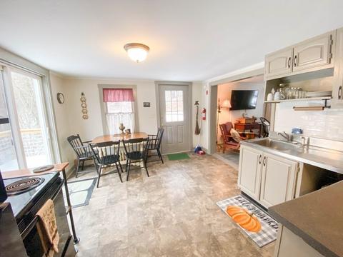 137 River Rd, Monroe, MA 01350 photo 14
