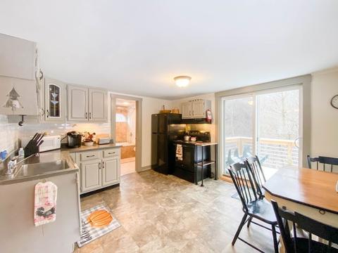 137 River Rd, Monroe, MA 01350 photo 12