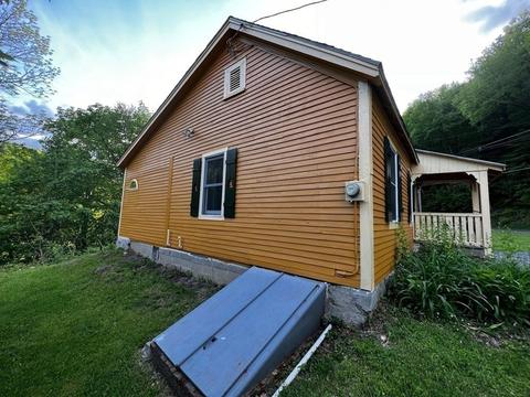 137 River Rd, Monroe, MA 01350 photo 9