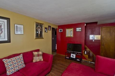 91 Fargo St, Springfield, MA 01109 photo 13