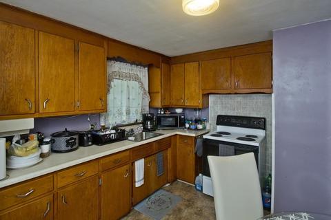 91 Fargo St, Springfield, MA 01109 photo 8