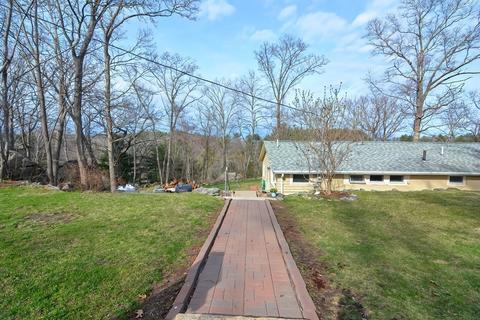 7 Becker Ln, Gloucester, MA 01930 photo 2