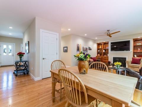 7 Shaker Ln, Walpole, MA 02081 photo 9